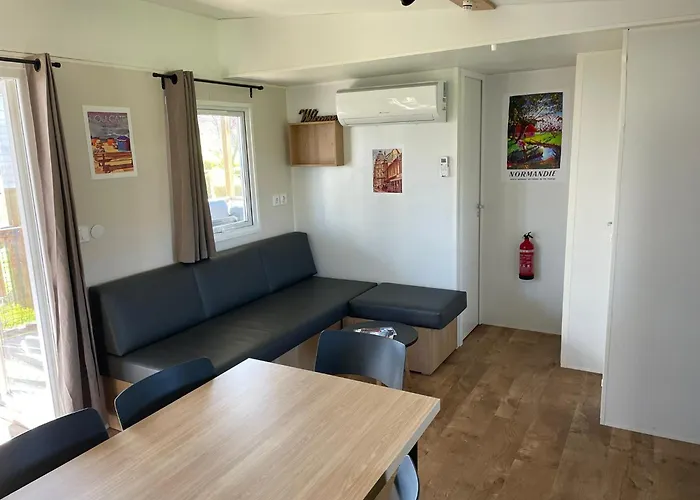 Mobil Récent En 5 étoiles Sur La Côte De Normandie 1400 M Houlgate