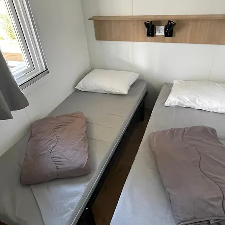 Mobil Récent En 5 étoiles Sur La Côte De Normandie 1400 M *