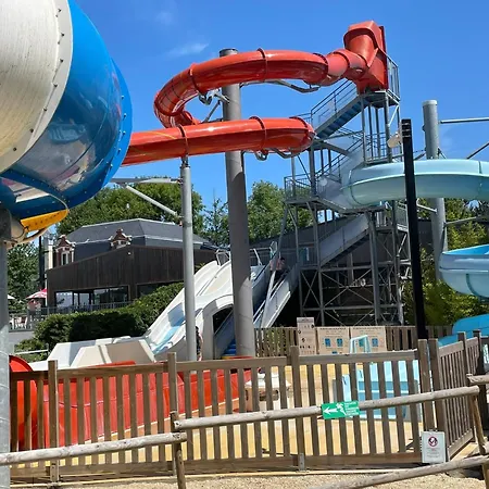 Appartamento Mobil Récent En 5 étoiles Sur La Côte De Normandie 1400 M Houlgate