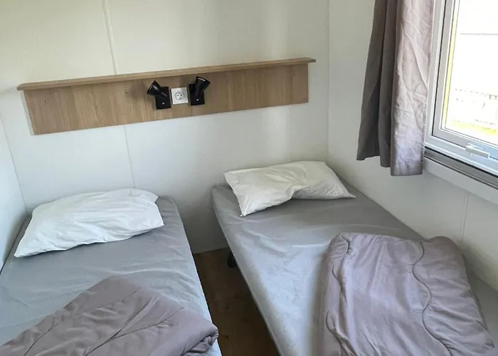 Mobil Recent En 5 Etoiles Sur La Cote De Normandie 1400 M Appartement Houlgate