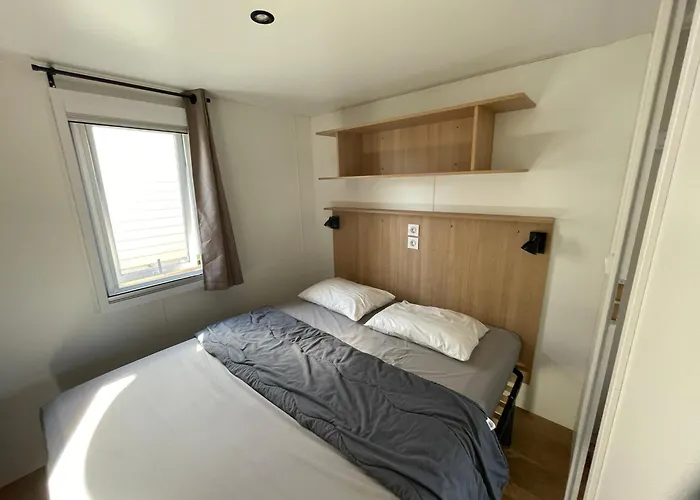 Appartement Mobil Recent En 5 Etoiles Sur La Cote De Normandie 1400 M